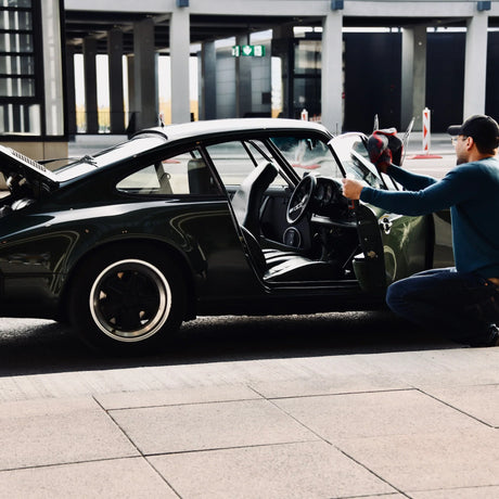 Patrik Schnauck – Cares for his dream Porsche 911 3.0 SC
