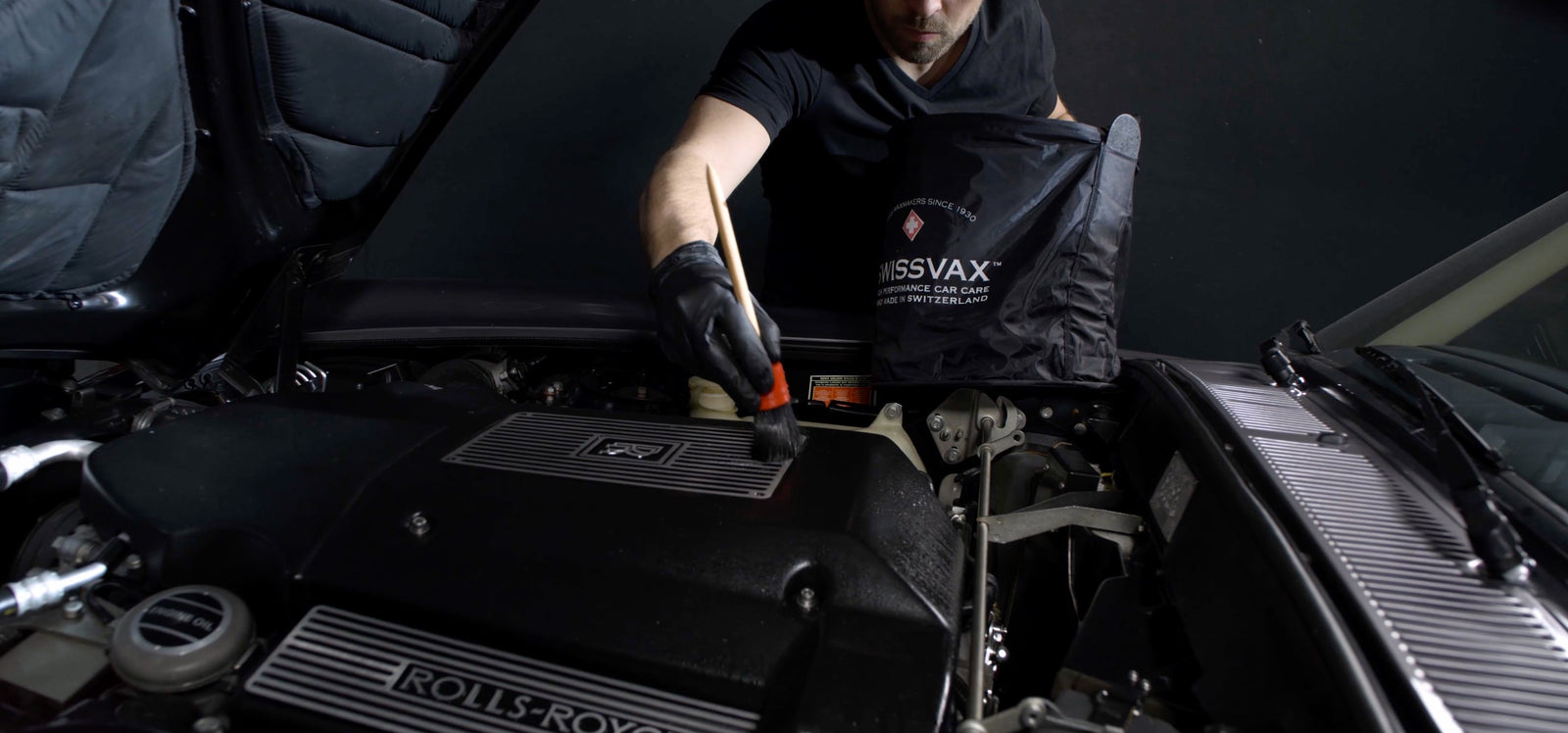Motor Shine péče o motorový prostor po čistění Tutorial